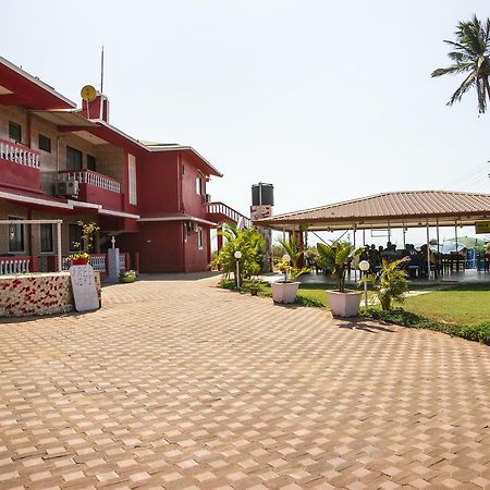 Oceans 7 Inn Calangute Exterior foto
