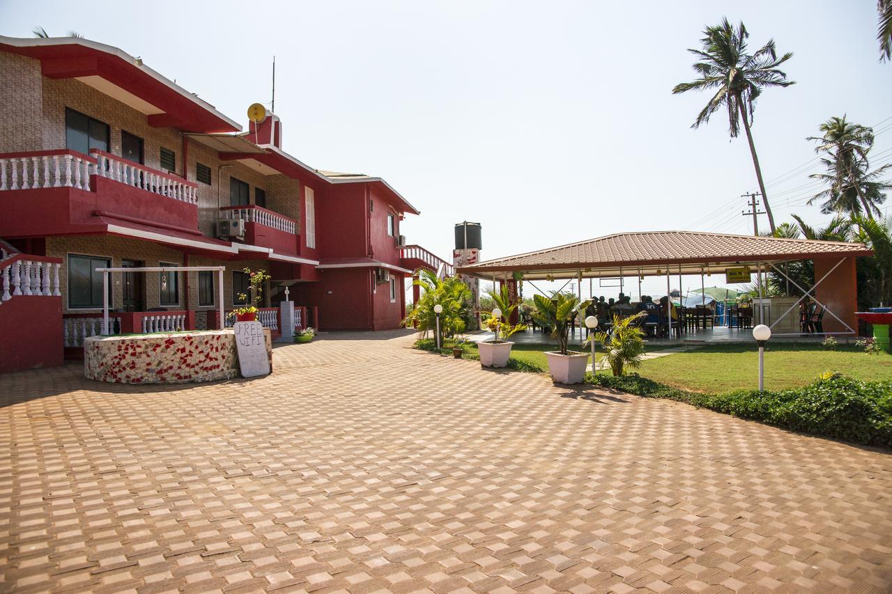 Oceans 7 Inn Calangute Exterior foto